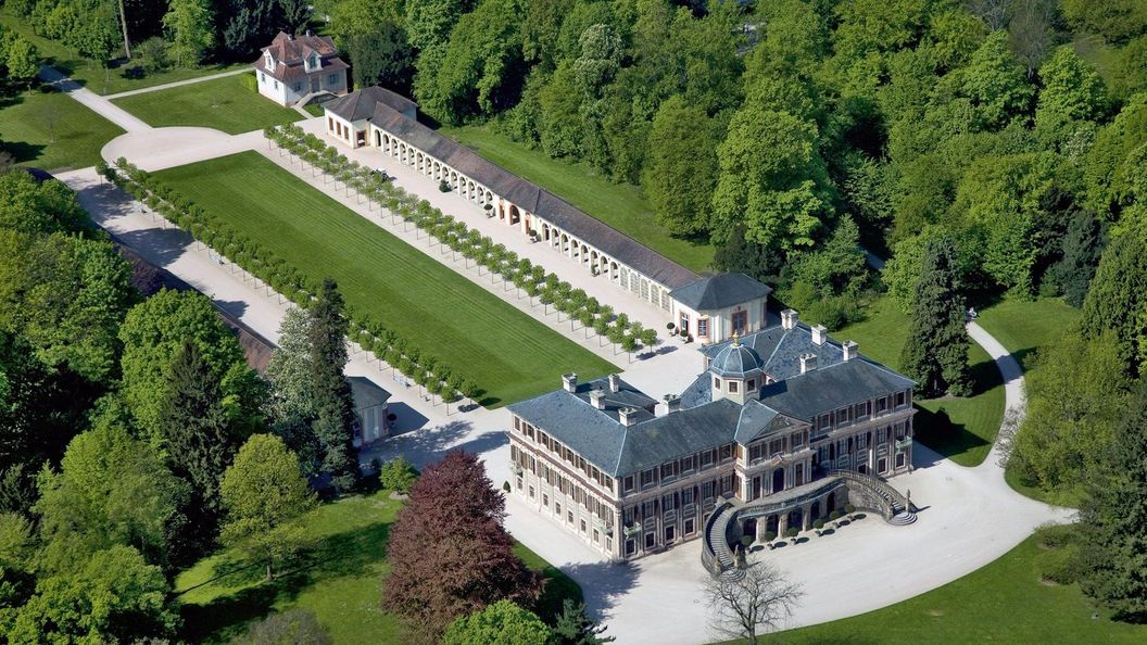 Château de la Favorite de Rastatt, Vue aérienne du château