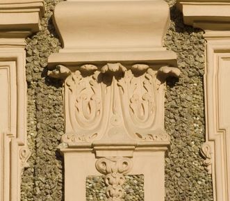 Detail der Fassade von Schloss Favorite Rastatt