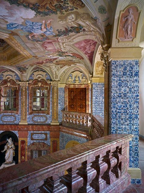Rastatt Favorite Palace, A look inside the Sala Terrena