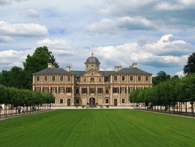 Schloss Favorite Rastatt von außen